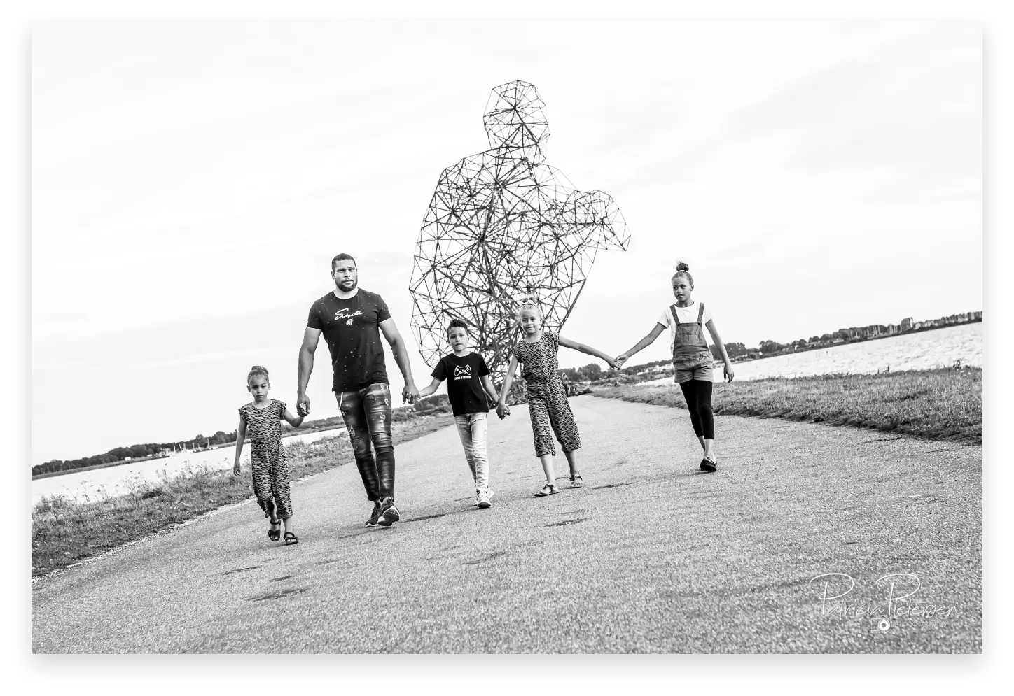 familiereportage_kinderportretten_lifestyle_portretreportage_lelystad_flevoland_strekdam__patricia_pietersen_photography-9